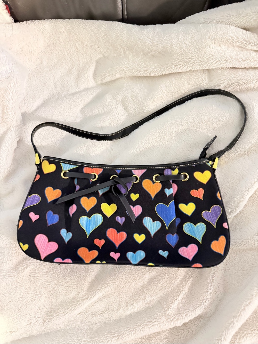 Black Heart-Print Shoulder Bag by